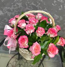 Цветочная композиция из Розы в корзине #REPLACE_PRED# Москве
